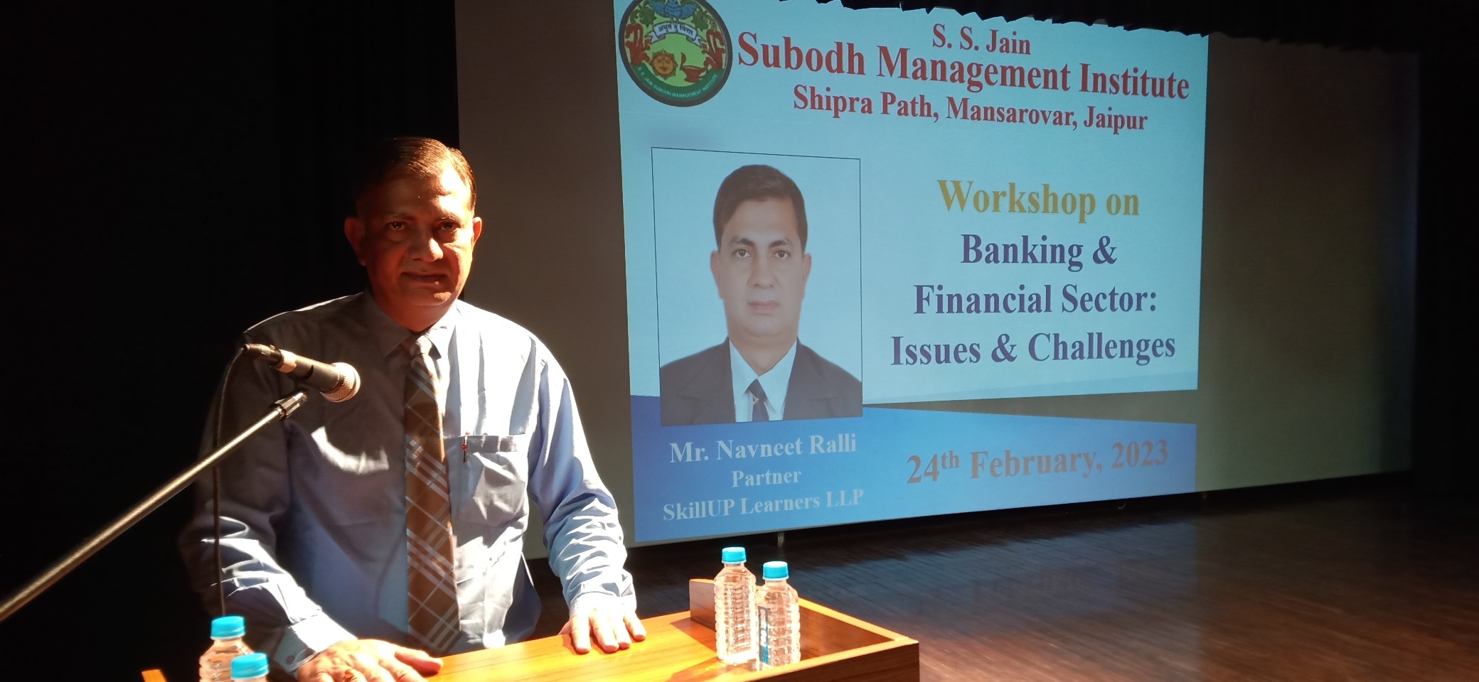 a-workshop-on-banking-and-financial-sector-issues-and-challenges-by-mr-navneet-ralli-partner-skillup-learners-llp